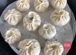 Illustration of how to make mushroom and vegetable buns 3