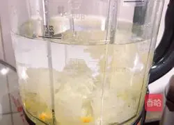 Yellow Peach, Corn and Tremella Sweet Soup Illustration 4