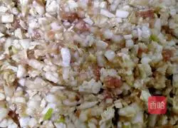 Illustration of how to make meat buns 8