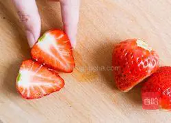 Strawberry Oreo Yogurt Recipe Illustration 1