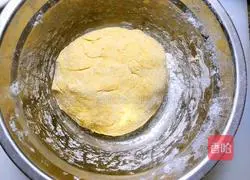 Illustration of how to make cartoon pumpkin steamed buns 3