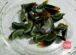 Illustration of how to make preserved egg tofu 2