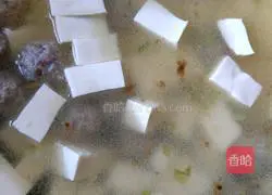 Illustration of how to make vegetable, meatball and tofu soup 6