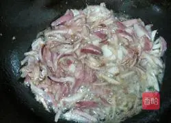 Illustration of Braised Pork Noodles 3