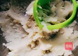 Illustration of how to make yam cake 4