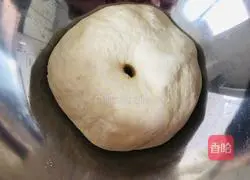 Milk-flavored steamed buns without salt or sugar, a recipe that babies love to eat 7