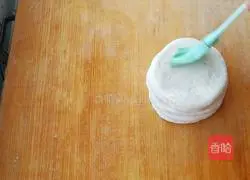 Illustration of how to make okara pancakes 6