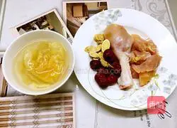 Illustration of how to make fish maw stewed chicken 2