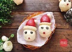 Illustrations of how Santa Claus makes 19