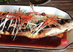 Illustration of how to make steamed white beans with black bean sauce 9