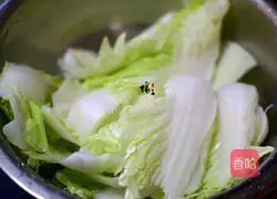 Illustration of how to make pumpkin bread 3