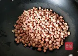 Illustration of how to make fried peanuts 1