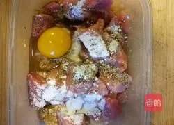 Pineapple Sweet and Sour Pork Recipe Illustration 4