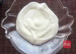 Illustration of how to make papaya yogurt 4