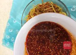 Illustration of how to mix Cordyceps flowers with mixed vegetables 10