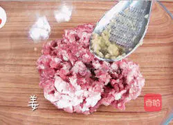 Illustration of what to do when the Spring Festival meets Valentine's Day 1