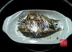 Illustration of how to steam fish 5