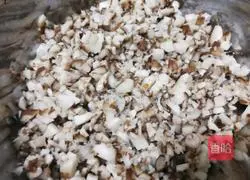 Illustration of how to make vegetable and mushroom buns 3