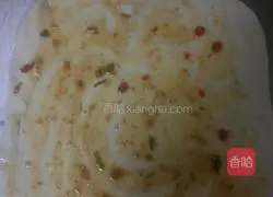 Illustration of how to make green onion thousand-layer cake 11