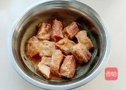 Illustration of how to make orange spareribs 2