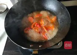 Illustration of how to make tomato and egg drop soup 5