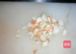 Illustration of how to make seaweed and egg soup 2