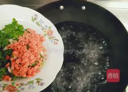 Illustration of how to make ham and vegetable soup 3