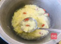 Illustration of how to make glutinous rice and egg drop soup 4