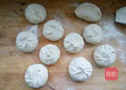 Illustration of how to make plain steamed buns 19
