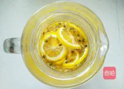 Honey Passion Fruit Lemon Tea Recipe Illustration 2