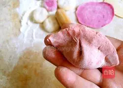 Colored dumplings (Pork and garlic sprouts stuffing) Recipe 9