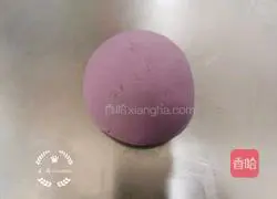 Illustration of how to make purple potato and red date steamed buns 4