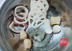 Illustration of home-style casserole potato powder 3