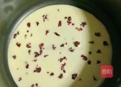 Cranberry Milk Egg Pancake Recipe Illustration 8