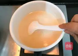 Illustration of how to make glutinous rice and egg drop sweet soup 7