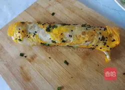 Illustration of how to make egg hand cakes 6