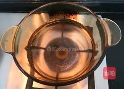 Illustration of how to make shrimp and seaweed noodles 4