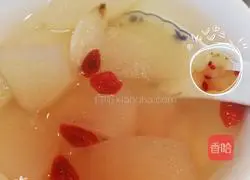 Illustration of how to make rock sugar, snow pear and lily soup 4