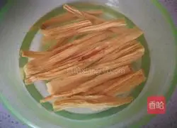 Illustration of how to make cold yuba 2