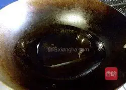 Illustration of how to make lentil braised noodles 4