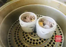 Illustration of how to make corn, yam and lean meat steaming cup 9