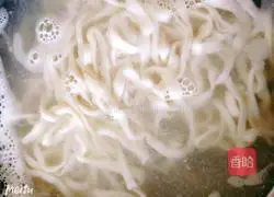 Illustration of kimchi hand-rolled noodles 10