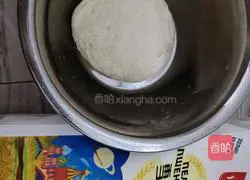 Illustration of how to make flower steamed buns 7
