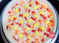 Steamed papaya stuffed with white fruit wine | Breast enlargement and beauty recipe illustration 8