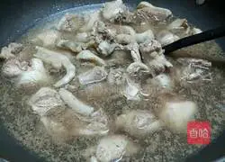 Illustration of how to make beer duck 3