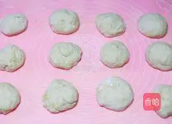 Illustration of how to make scallion pancakes 11