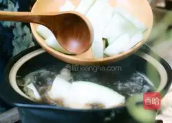 Recipe for Rehmannia Winter Melon and Pork Bone Soup 8
