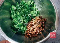 Illustration of how to make mushroom and green vegetable buns 6