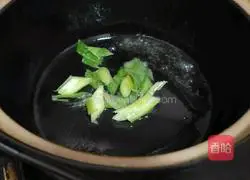 Tomatoes Illustration of how to make pimple soup 1