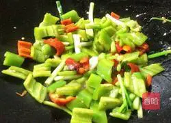 Illustration of how to make stir-fried pork 8